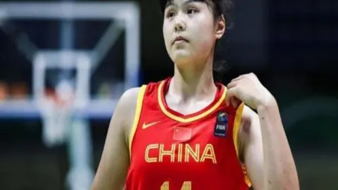 莱比锡打破多特连败僵局，德甲四连败终结